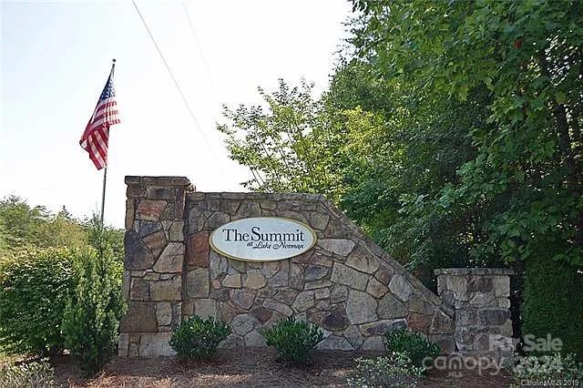 8207 Long Island Road