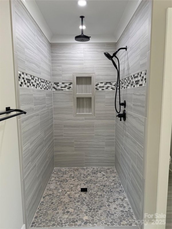 Property image 5 at 59 Browning Drive, Taylorsville, NC 28681