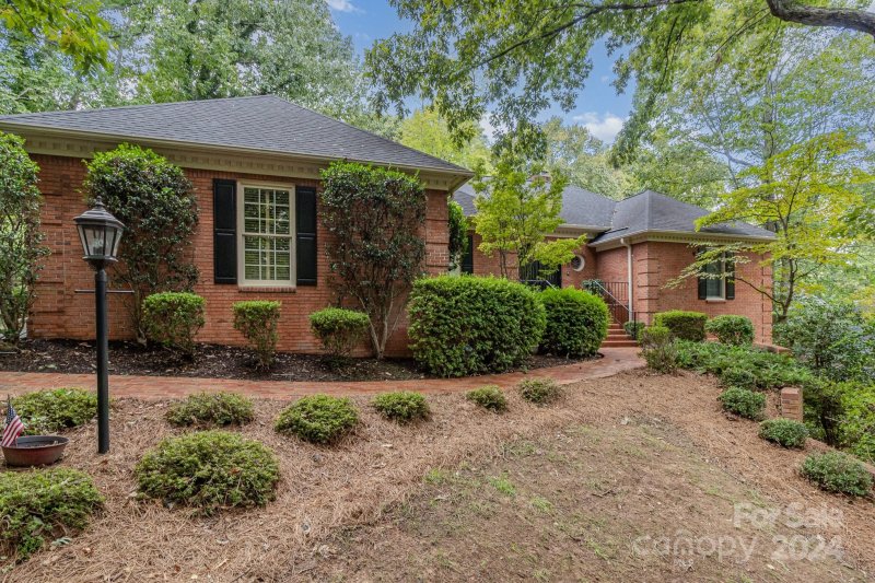 Property image 3 at 301 Mayworth Way, Cramerton, NC 28032