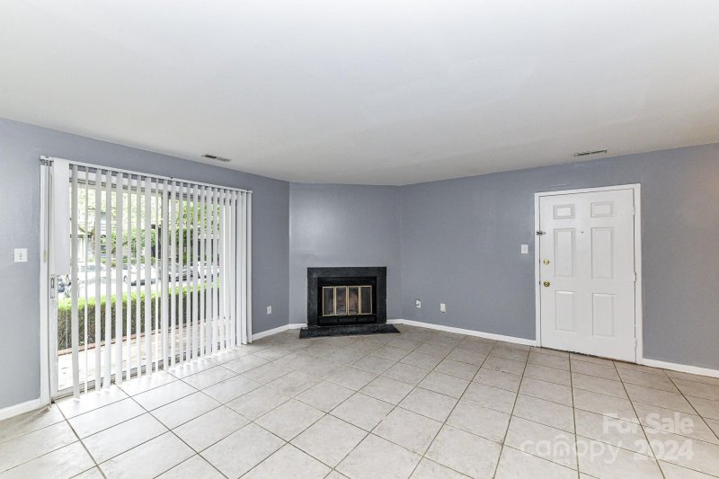 Property image 5 at 9629 Vinca Circle, Charlotte, NC 28213