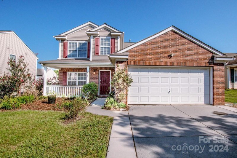 Property image 2 at 9525 Birchcroft Lane, Charlotte, NC 28269