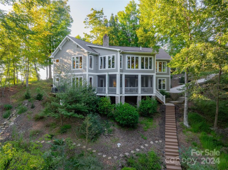 Property image 5 at 127 Harborcliff Drive, Statesville, NC 28677