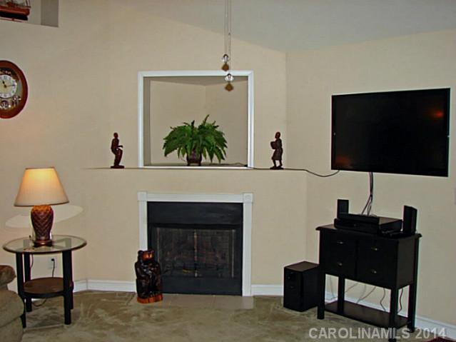 Property image 4 at 2012 Forget Me Not Lane, Wingate, NC 28174