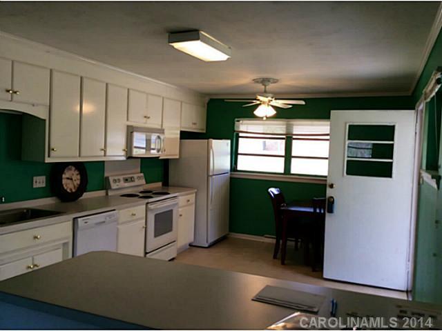 Property image 3 at 118 Point Circle, Belmont, NC 28012