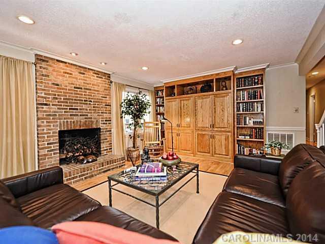 Property image 4 at 4328 Old Saybrook Court, Charlotte, NC 28211