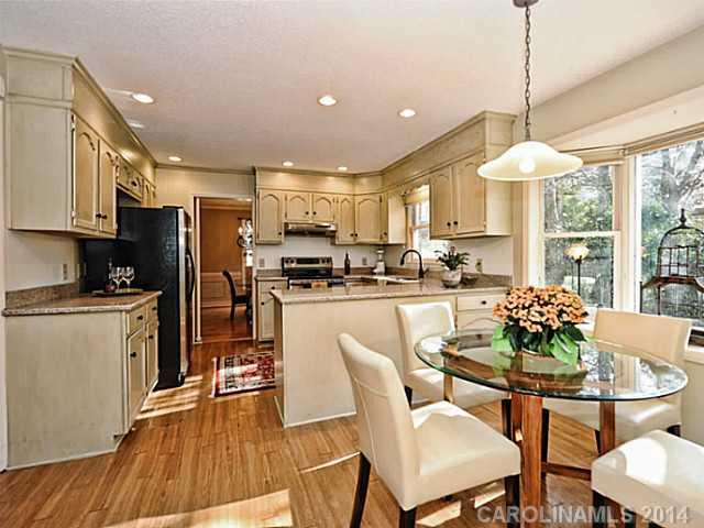 Property image 5 at 4328 Old Saybrook Court, Charlotte, NC 28211