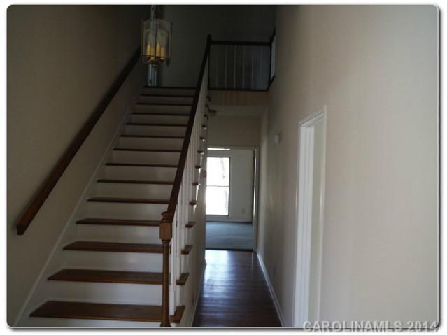 Property image 4 at 911 Weymouth Drive, Gastonia, NC 28056