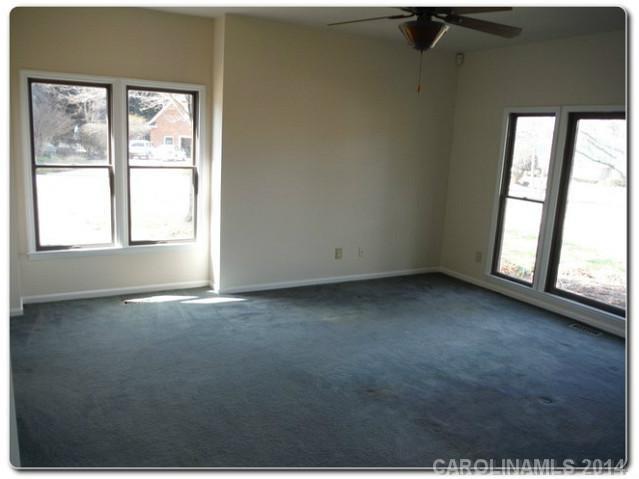 Property image 5 at 911 Weymouth Drive, Gastonia, NC 28056