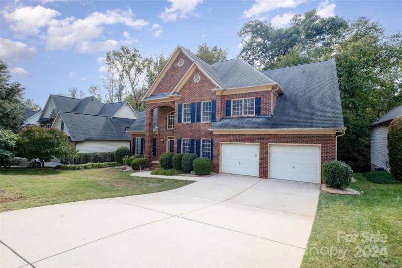 Property image 3 at 11430 Sir Francis Drake Drive, Charlotte, NC 28277