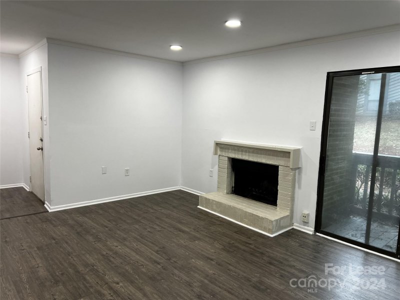 Property image 2 at 5024 Sardis Road, Charlotte, NC 28270