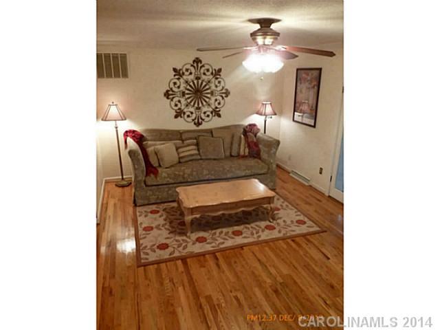 Property image 5 at 2900 Arundel Drive, Charlotte, NC 28209