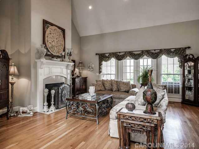 Property image 3 at 107 Kenway Loop, Mooresville, NC 28117