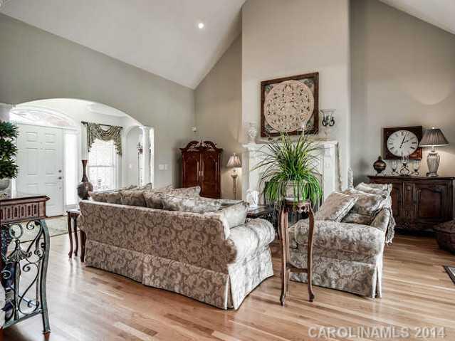 Property image 4 at 107 Kenway Loop, Mooresville, NC 28117