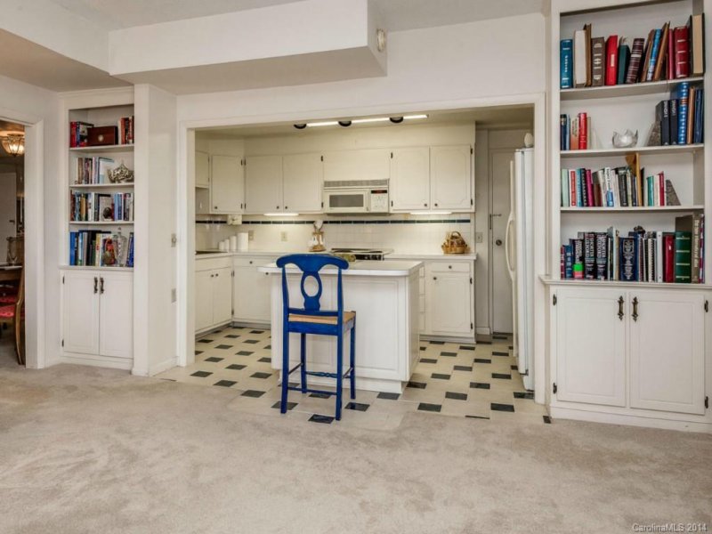 Property image 3 at 1300 Reece Road, Charlotte, NC 28209