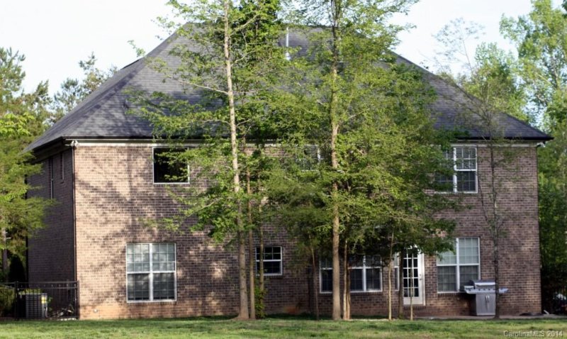 Property image 3 at 399 Laurel Crest Drive, Kannapolis, NC 28081