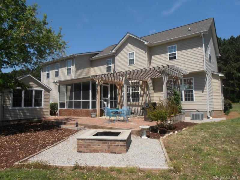 Property image 2 at 2901 Plum Thicket Court, Monroe, NC 28112
