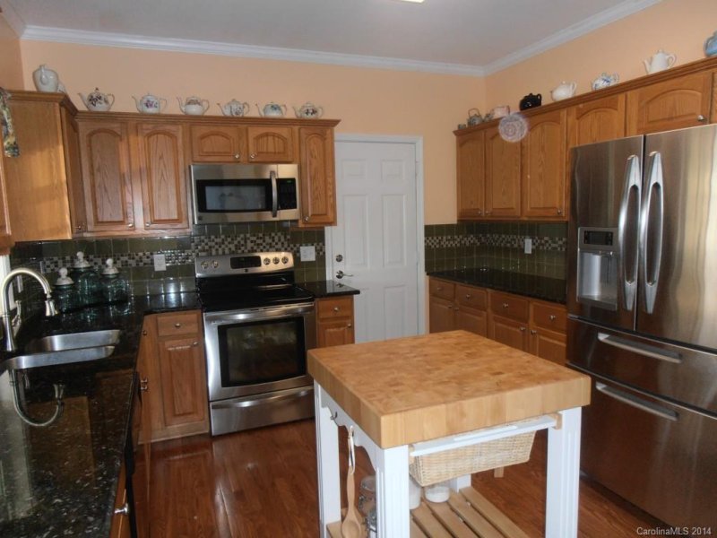 Property image 3 at 2901 Plum Thicket Court, Monroe, NC 28112