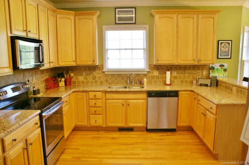 Property image 5 at 151 Turnberry Lane, Mooresville, NC 28117