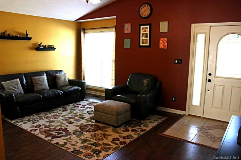 Property image 3 at 131 Braxton Drive, Statesville, NC 28677