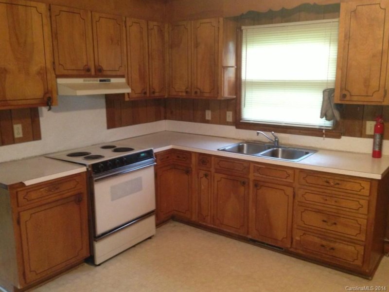 Property image 2 at 1510 Rosetree Court, Charlotte, NC 28213