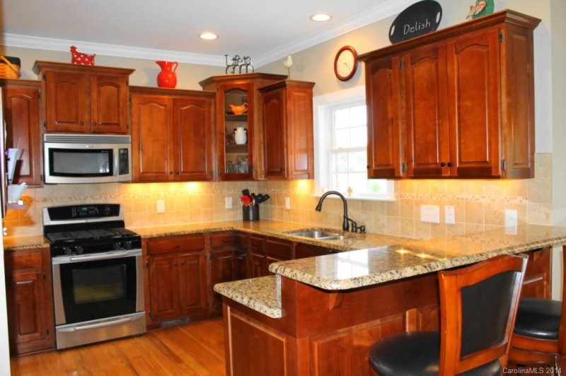 Property image 2 at 129 Postell Drive, Statesville, NC 28625