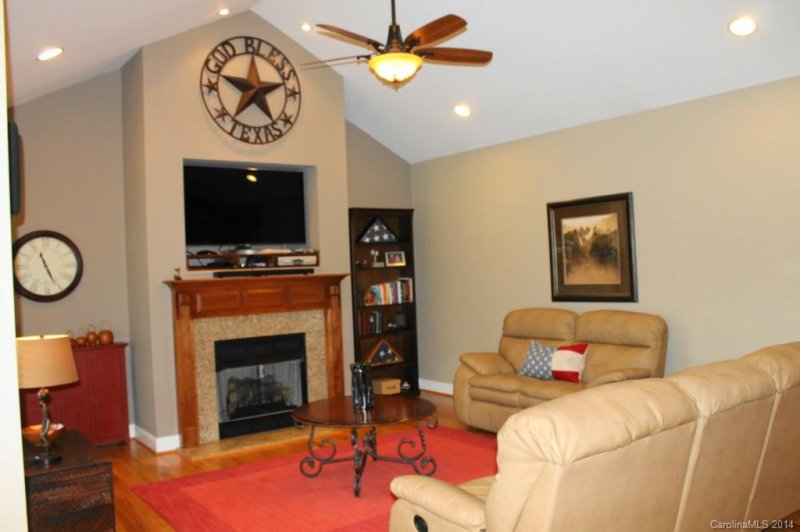 Property image 5 at 129 Postell Drive, Statesville, NC 28625