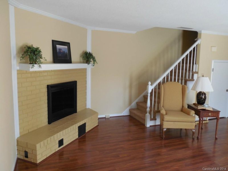 Property image 3 at 811 Jamestown Drive, Gastonia, NC 28056