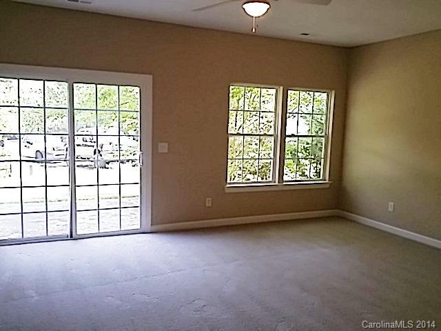 Property image 3 at 522 E Iredell Avenue, Mooresville, NC 28115