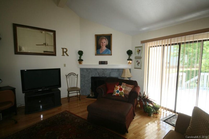 Property image 5 at 100 Willow Run Drive, Gastonia, NC 28056