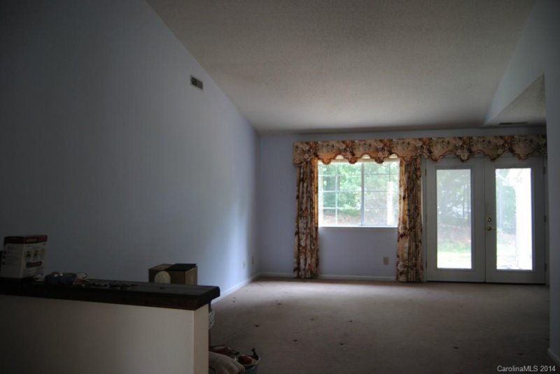 Property image 2 at 1658 Robins Nest Court, Gastonia, NC 28054