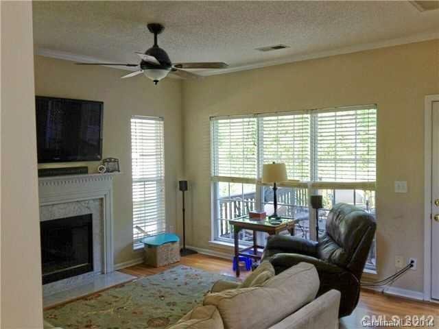 Property image 2 at 10811 Wyndham Pointe Drive, Charlotte, NC 28213