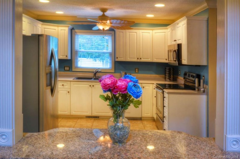 Property image 4 at 1044 Coddle Creek Road, Mooresville, NC 28115