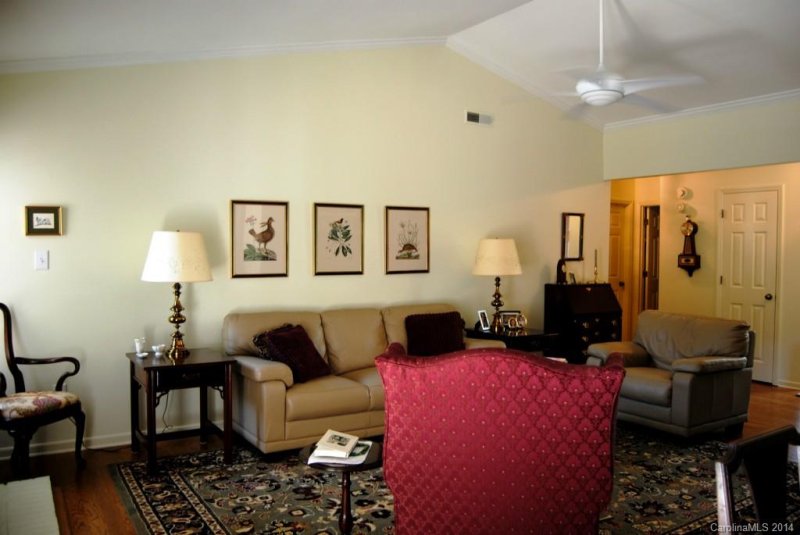 Property image 3 at 1674 Robins Nest Court, Gastonia, NC 28054