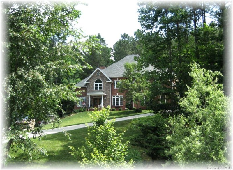 Property image 4 at 190 Windingwood Drive, Statesville, NC 28677