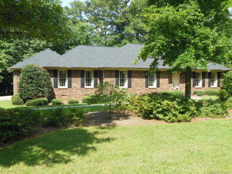 120 Country Creek Drive