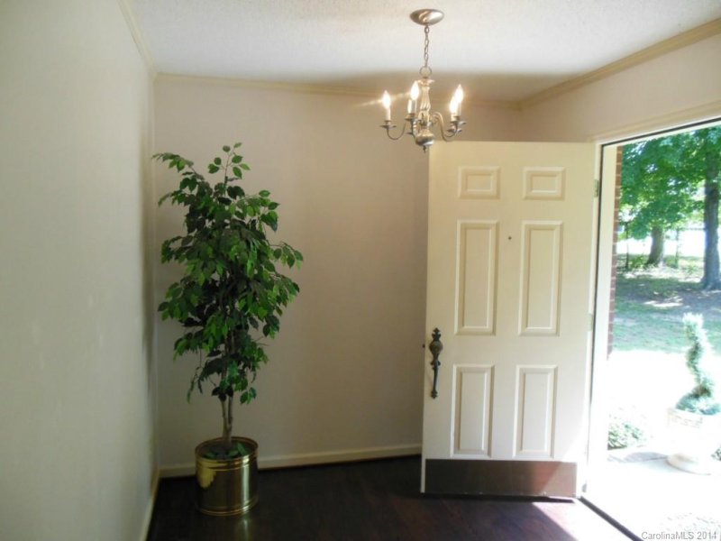 Property image 2 at 120 Country Creek Drive, Kings Mountain, NC 28086