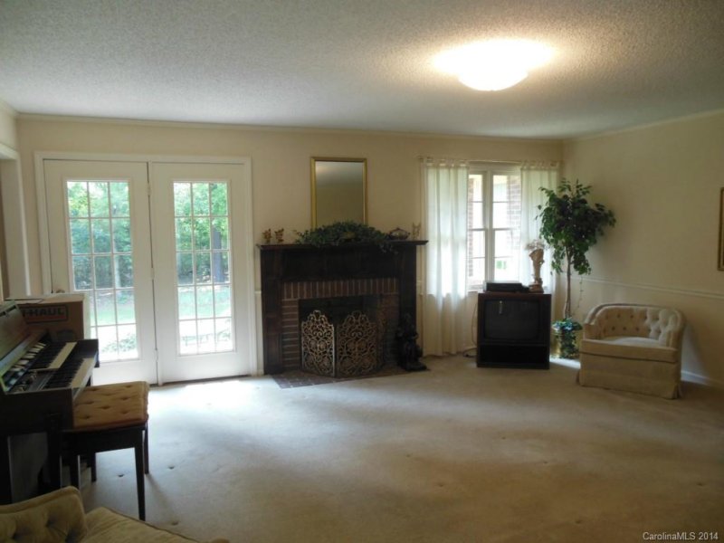 Property image 3 at 120 Country Creek Drive, Kings Mountain, NC 28086
