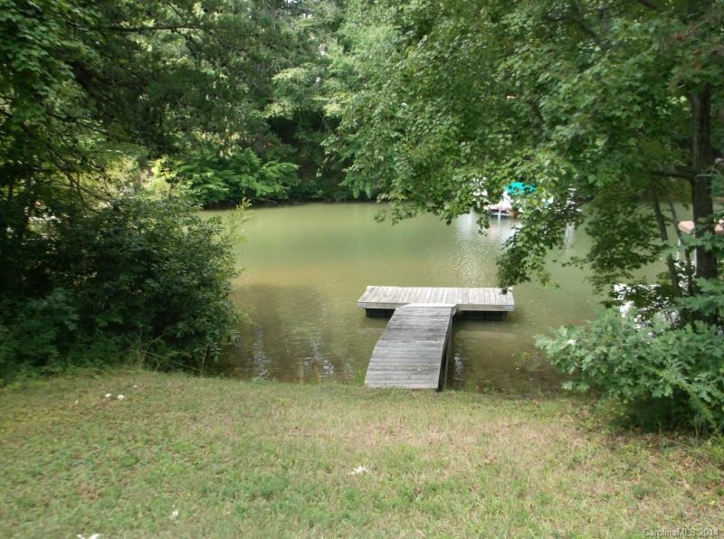 Property image 5 at 106 Cove View Drive, Mooresville, NC 28117