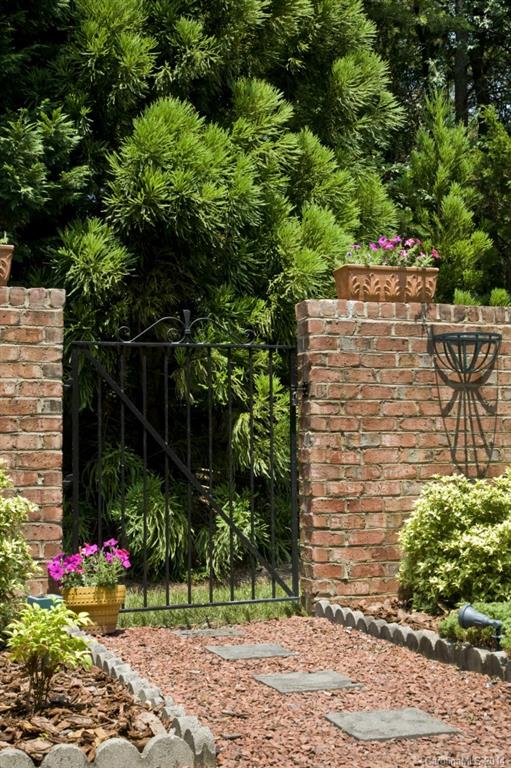 Property image 3 at 11194 Villa Trace Place, Charlotte, NC 28277