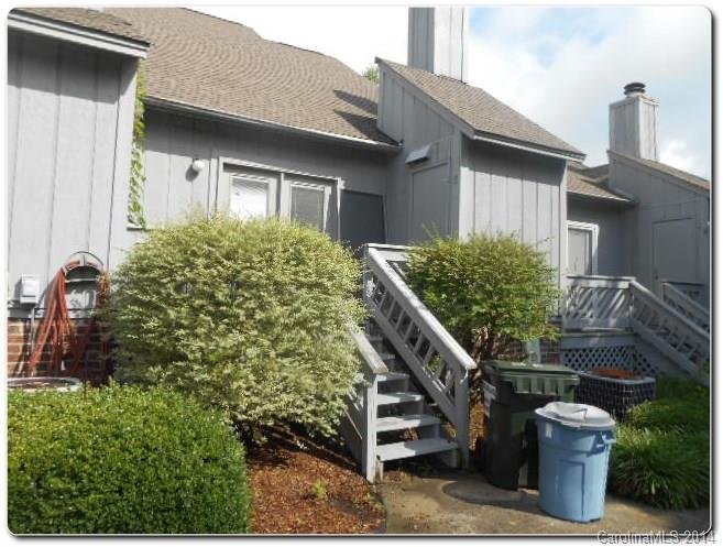 Property image 2 at 100 Willow Run Drive, Gastonia, NC 28056