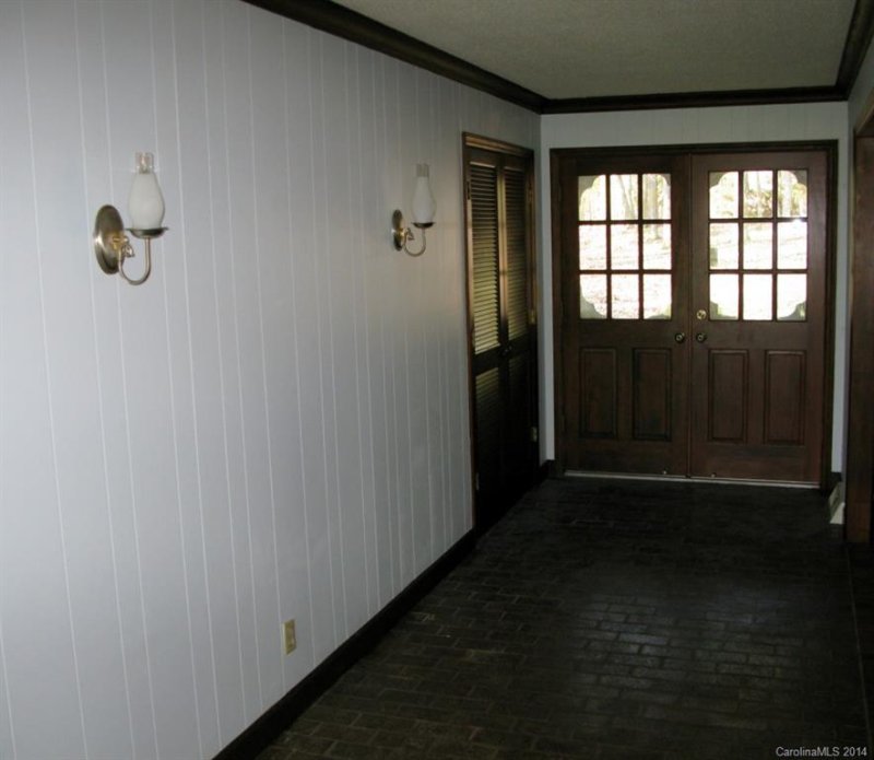 Property image 2 at 8519 Viking Drive, Waxhaw, NC 28173