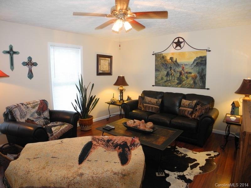 Property image 3 at 963 Sunbeam Drive, Lincolnton, NC 28092