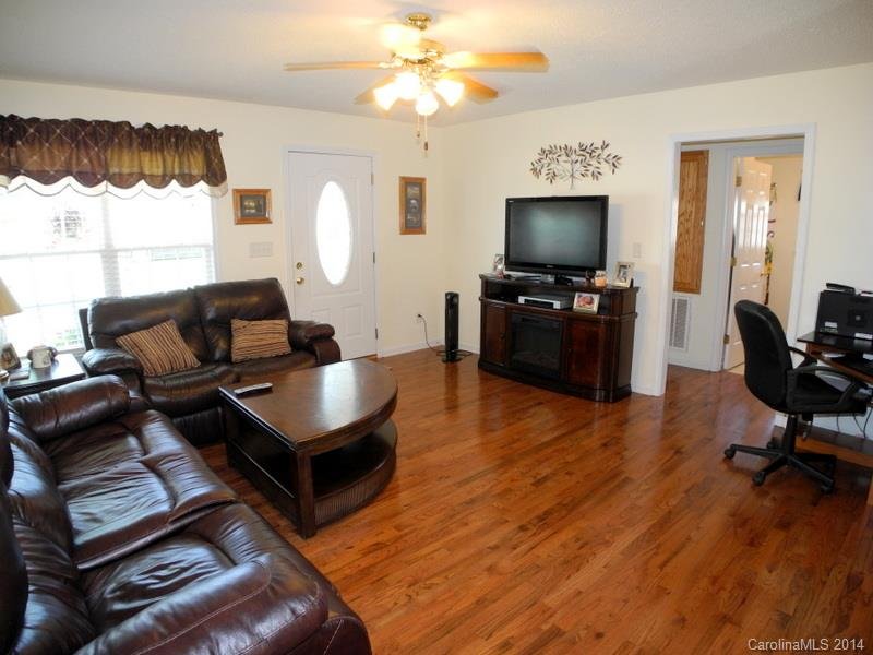 Property image 3 at 1642 Flag Lane, Vale, NC 28168