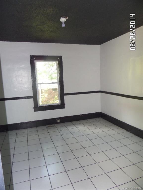 Property image 3 at 335 Katonah Avenue, Charlotte, NC 28208