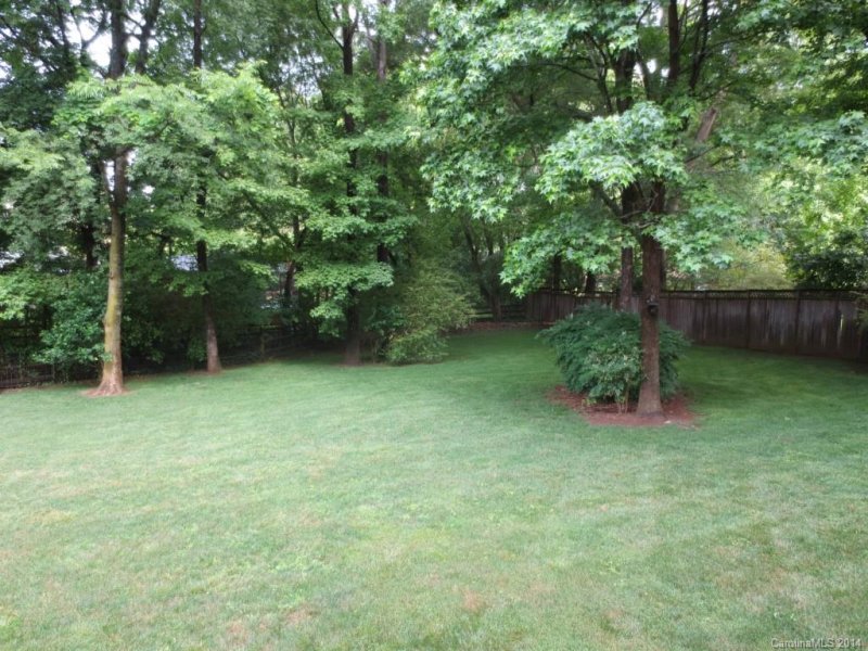Property image 3 at 6722 Carmel Hills Drive, Charlotte, NC 28226