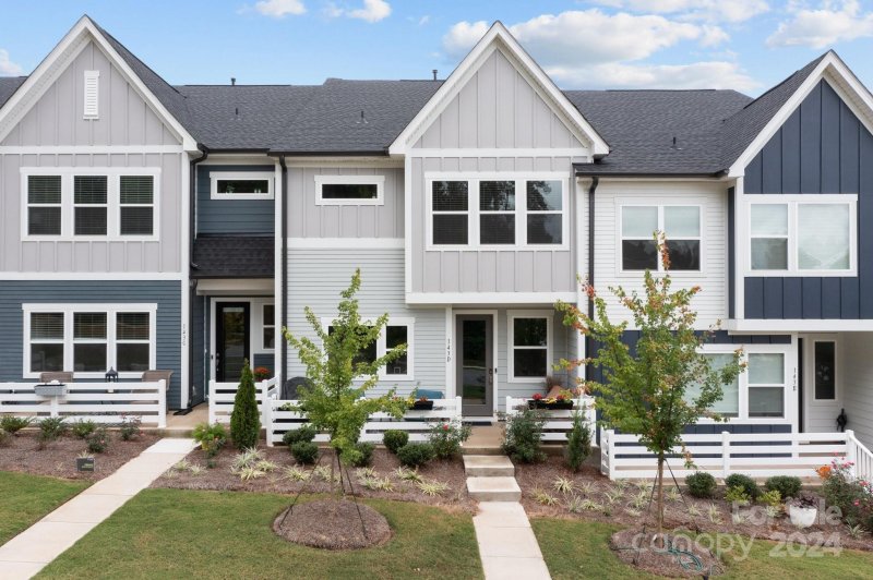 Property image 2 at 143 Forest Lake Boulevard, Mooresville, NC 28117