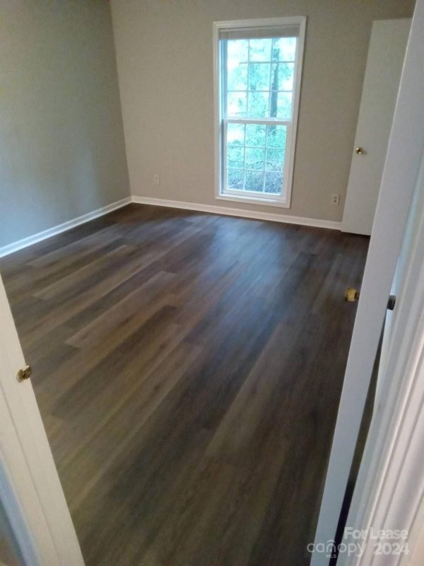 Property image 4 at 6501 Farmstead Drive, Charlotte, NC 28227