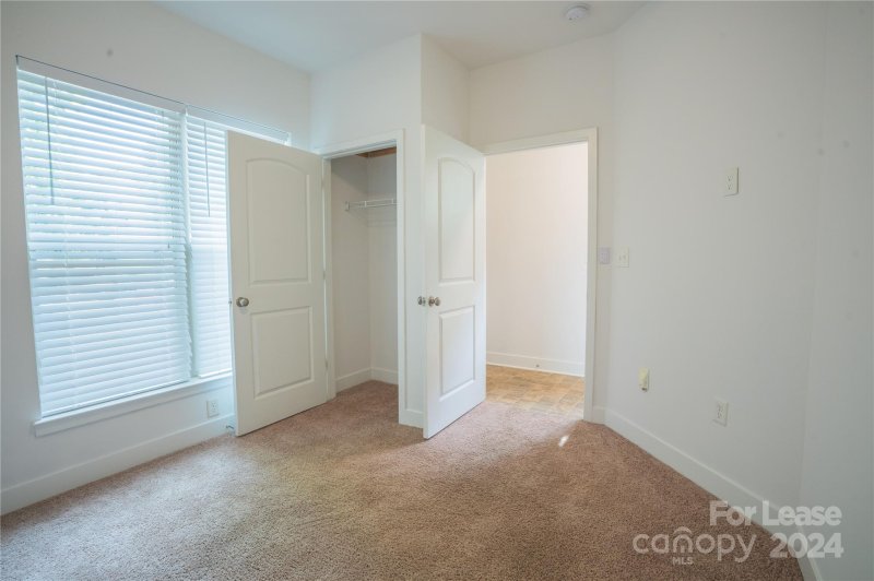 Property image 5 at 1032 Skyline View Way, Charlotte, NC 28204