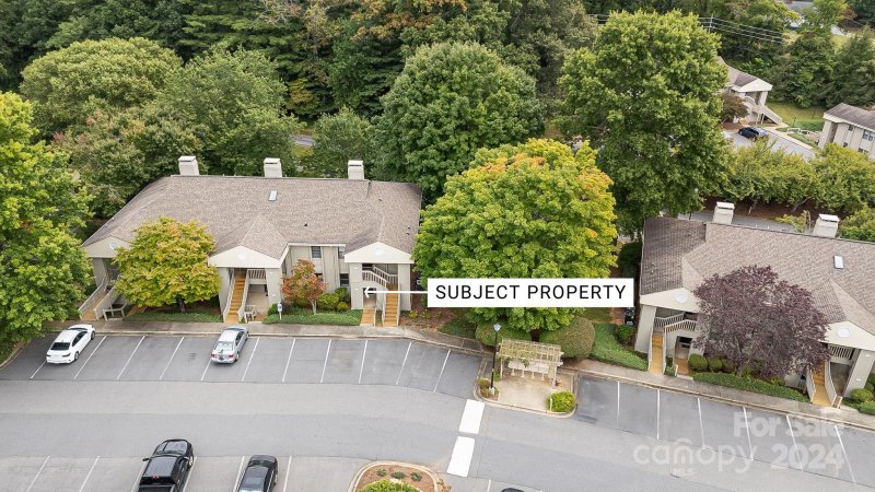 Property image 4 at 505 Abbey Circle, Asheville, NC 28805