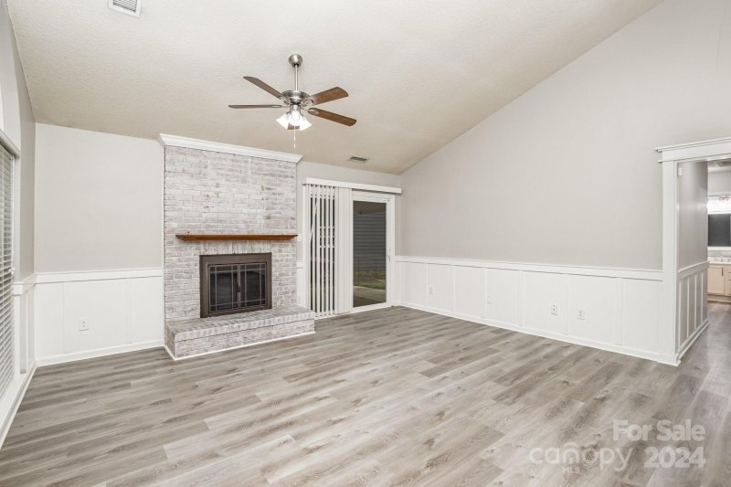 Property image 4 at 1335 Sugar Hollow Drive, Charlotte, NC 28214